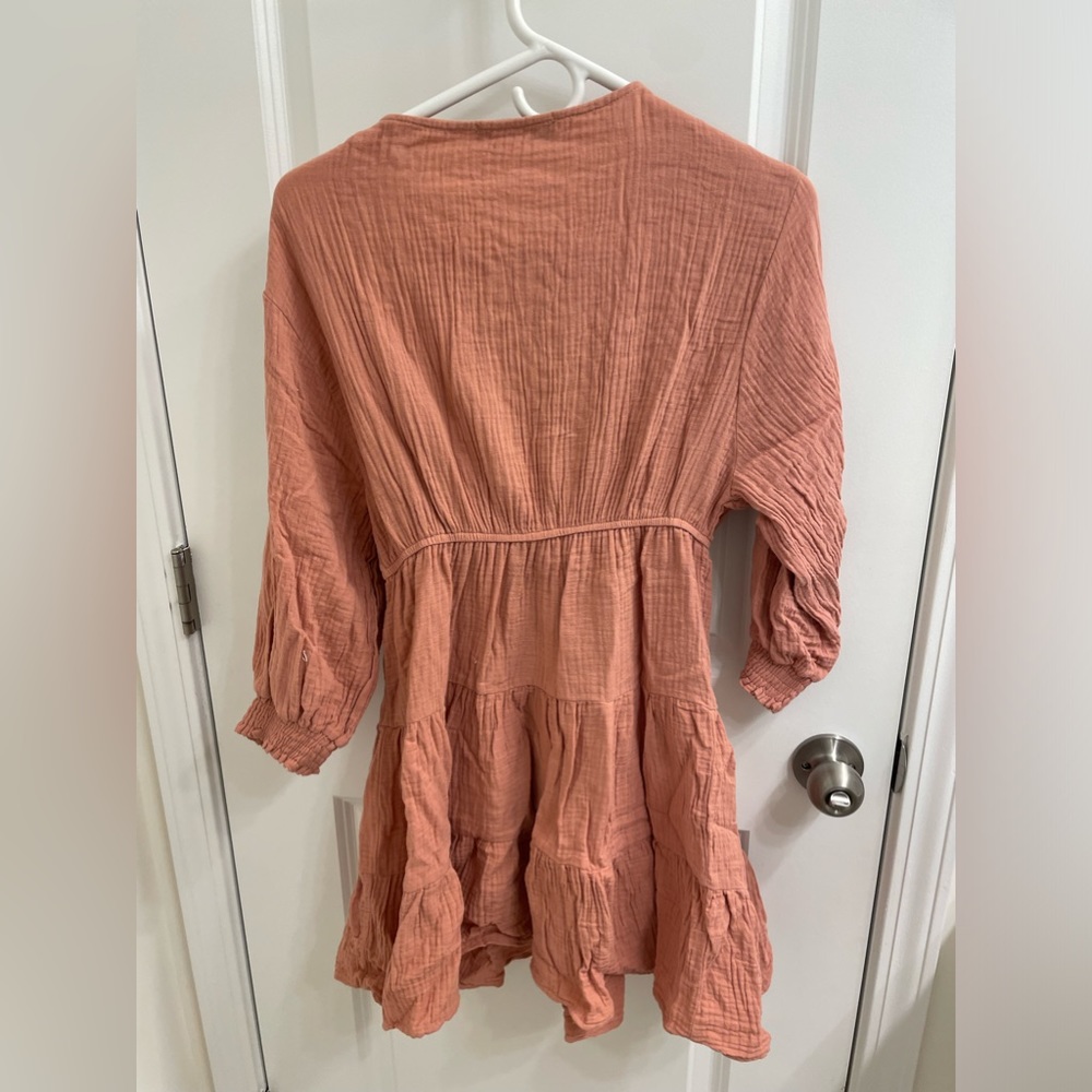 Simplee, size medium, pink button up dress